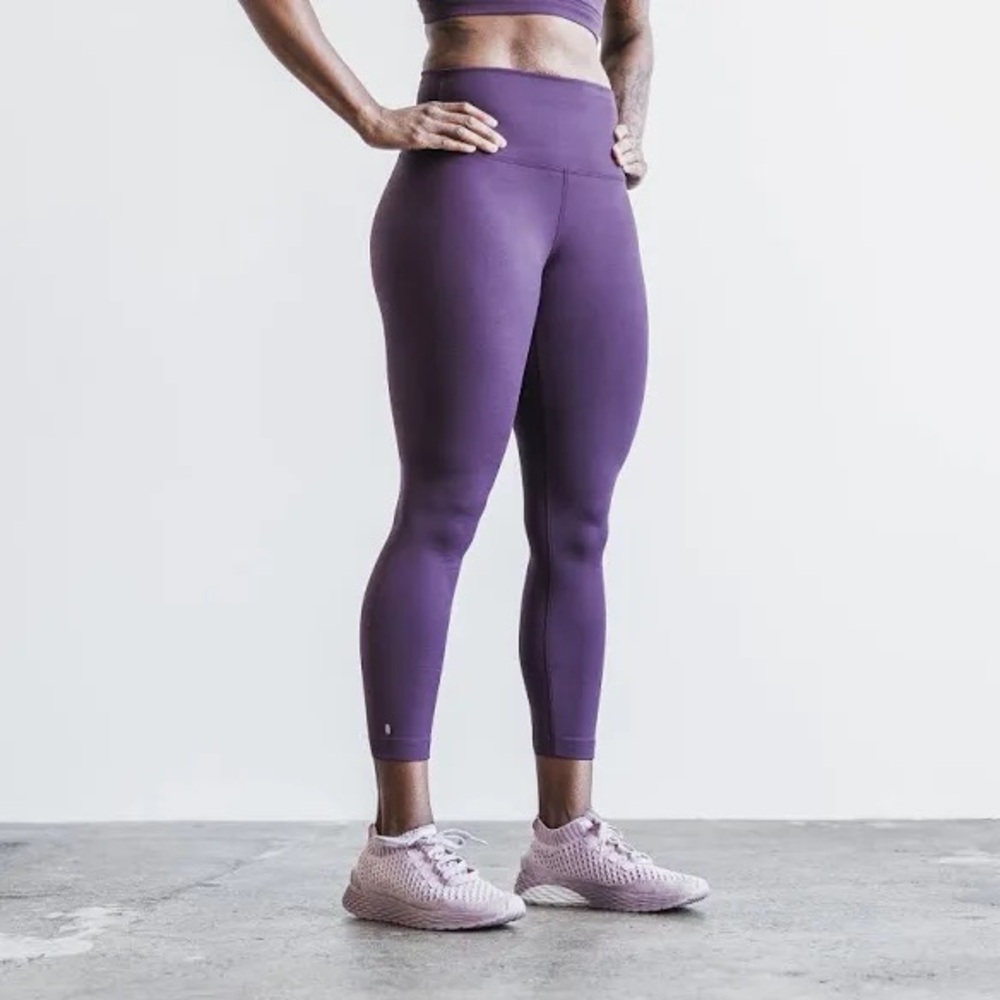 NOBULL High Rise Matte Cropped Leggings